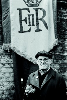Brick Lane © Tom Hunter http://www.tomhunter.org/brick-lane-2/
