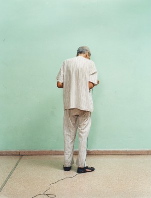 Rene Vallejo Psychiatric Hospital, Cuba, C-type print, 16 x 12 inches, 2003 ©Broomberg & Chanarin