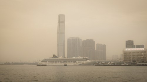 Victoria Harbour Hong Kong ©Keith Greenough 2014